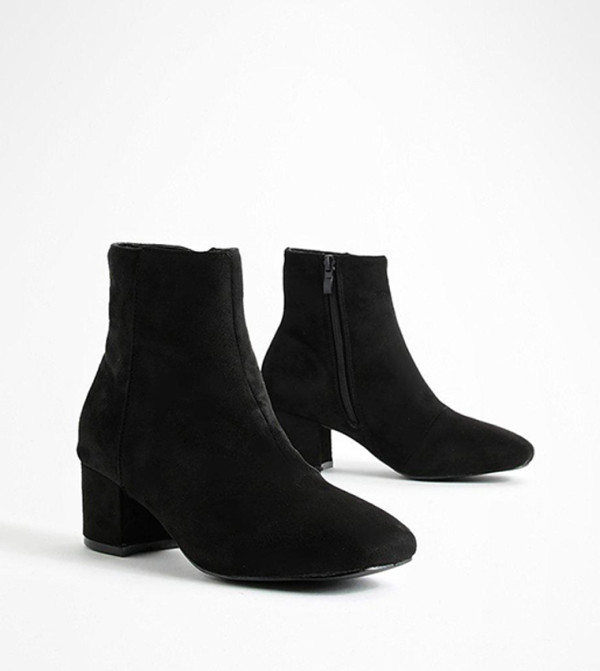 Wide Fit Low Block Heel Shoe Boots