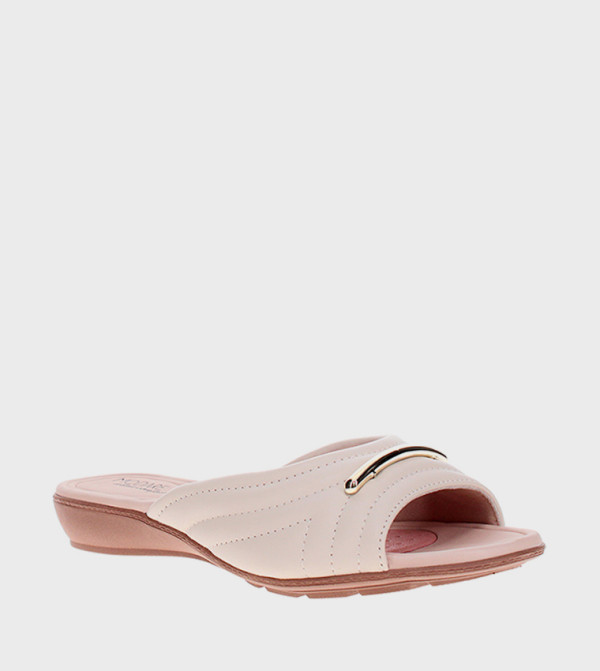 Quilted Low Heel Sandals