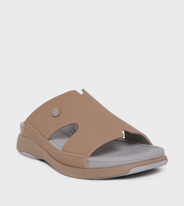 VICTOR Textured H-Strap Arabic Sandals