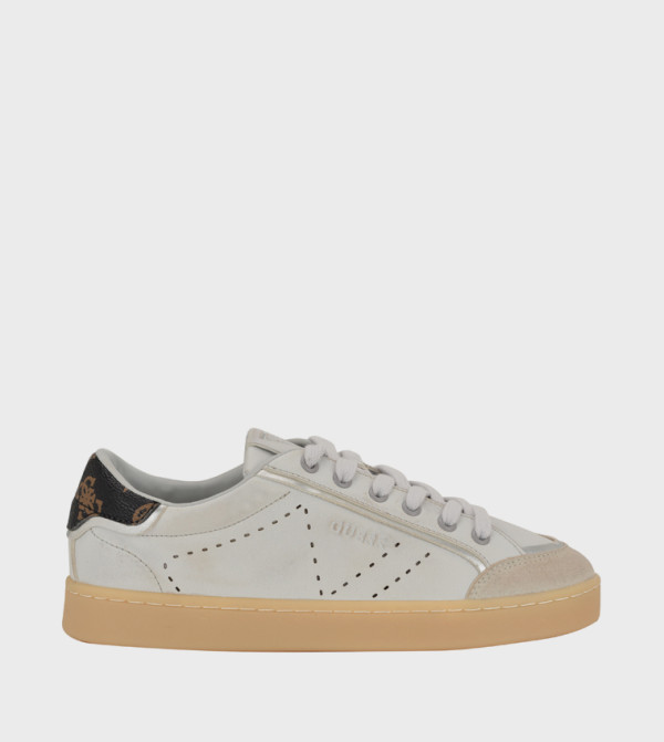 JHELL Logo Detail Lace-Up Sneakers