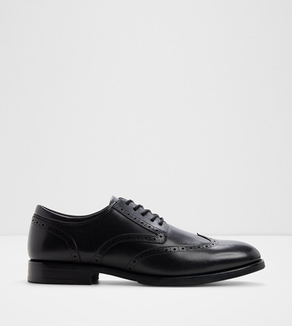 HARINGTON Lace Up Brogue Shoes