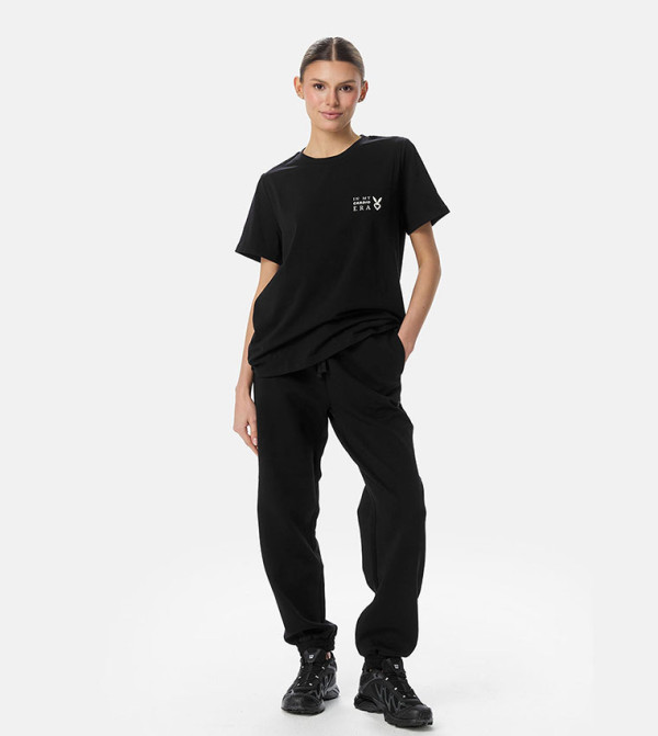 Logo Detail Crew Neck T-Shirt