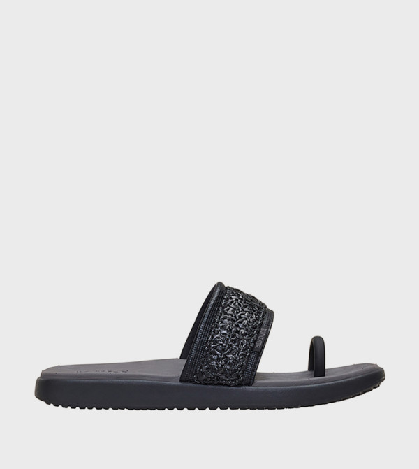 MAUI Breeze Toe Loop Flat Sandals