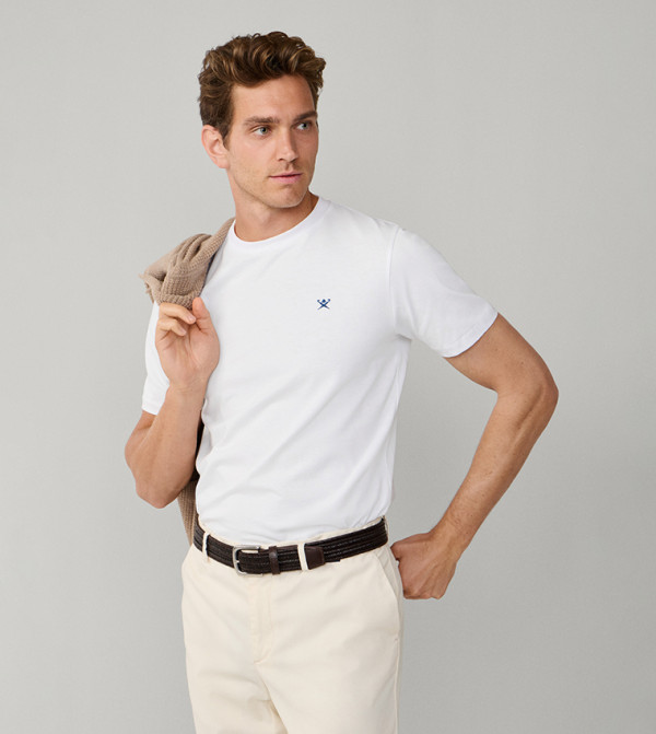Logo Detail Short Sleeves T-Shirt