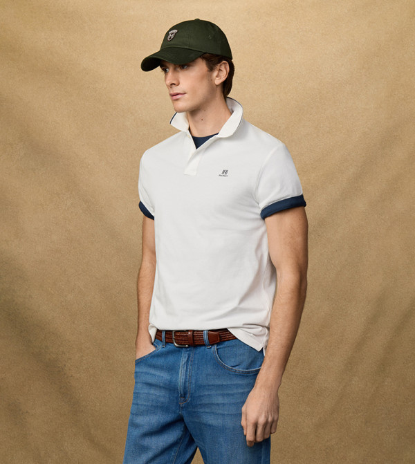 Logo Detail Short Sleeves Polo T-Shirt