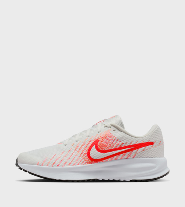 RUN DEFY Lace Up Shoes