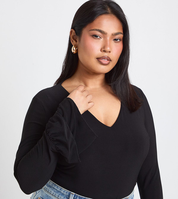 Curve Ruffle Cuff Long Sleeves Bodysuit Top
