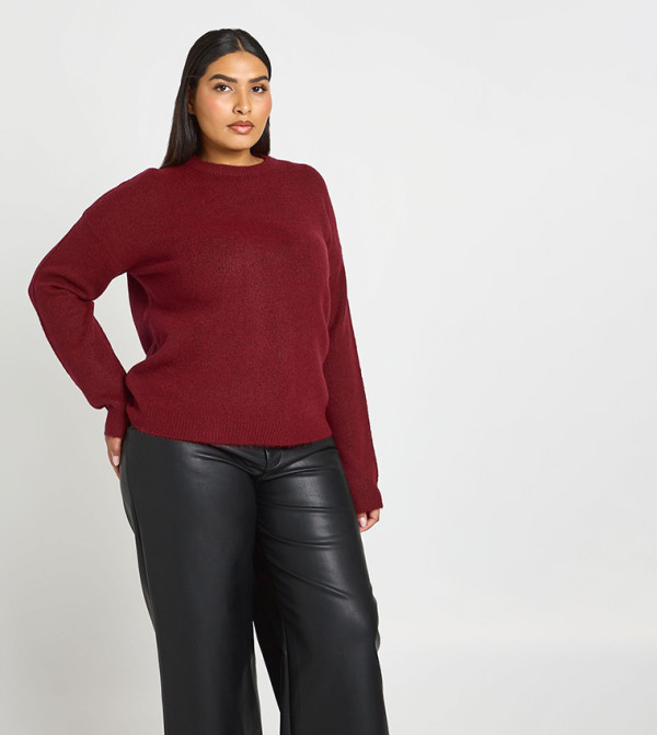 Curve Knitted Crew Neck Sweater