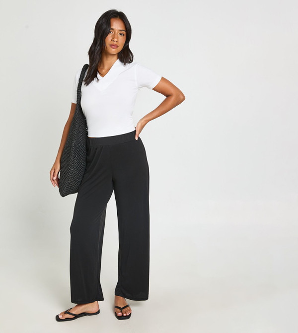 Petite Solid Straight Fit Trousers
