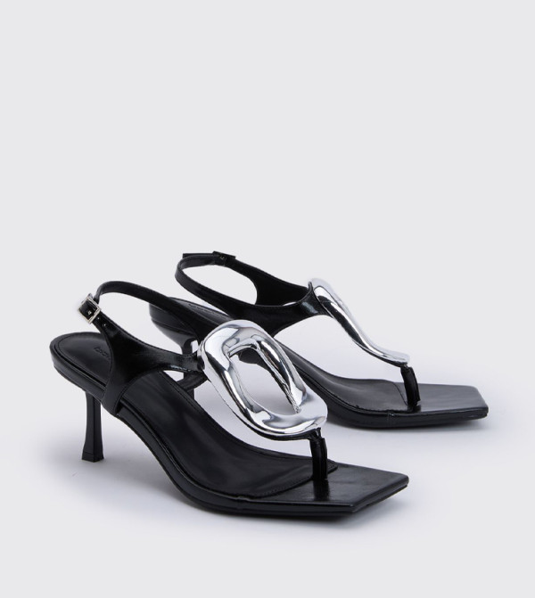Hardware Toe Post Strappy Heel Sandals