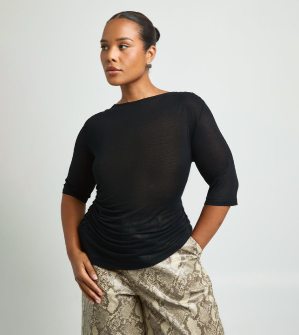 Curve Sheer Knit Ruched 3/4 Sleeves Top