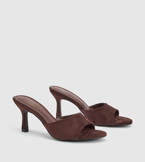 Faux Suede Round Toe Heeled Sandals