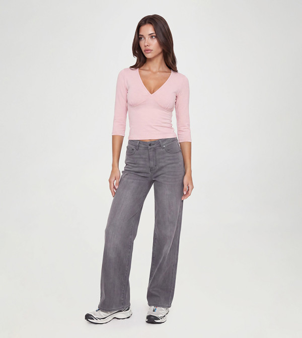 Solid V-Neck 3/4 Sleeves Top