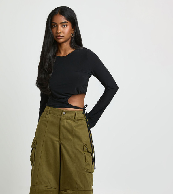 Tie Waist Cut-Out Long Sleeves Crop Top