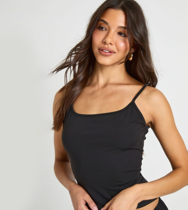 Sculpt Strappy Cami Top