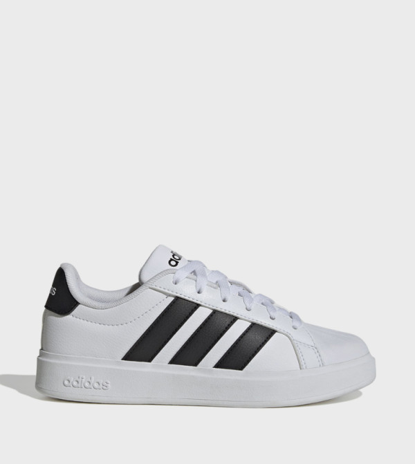 STREET TALK Velcro Closure Sneakers