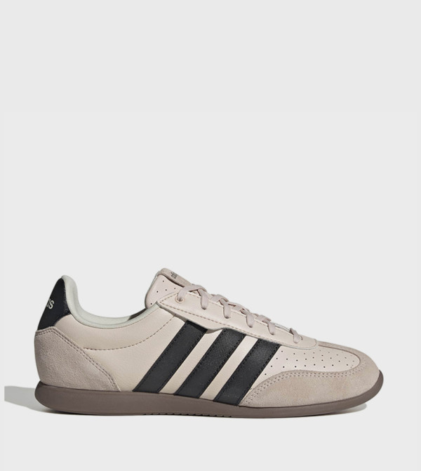 BARREDA LO Lace-Up Sneakers