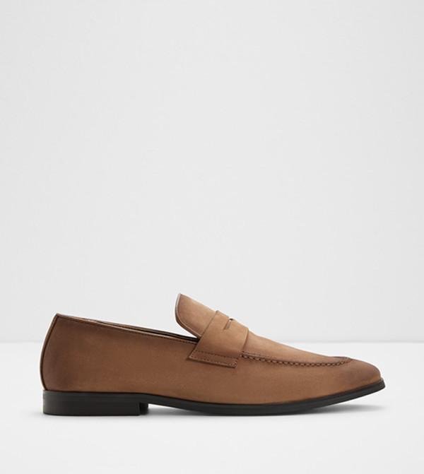 KRISTOF Textured Loafers