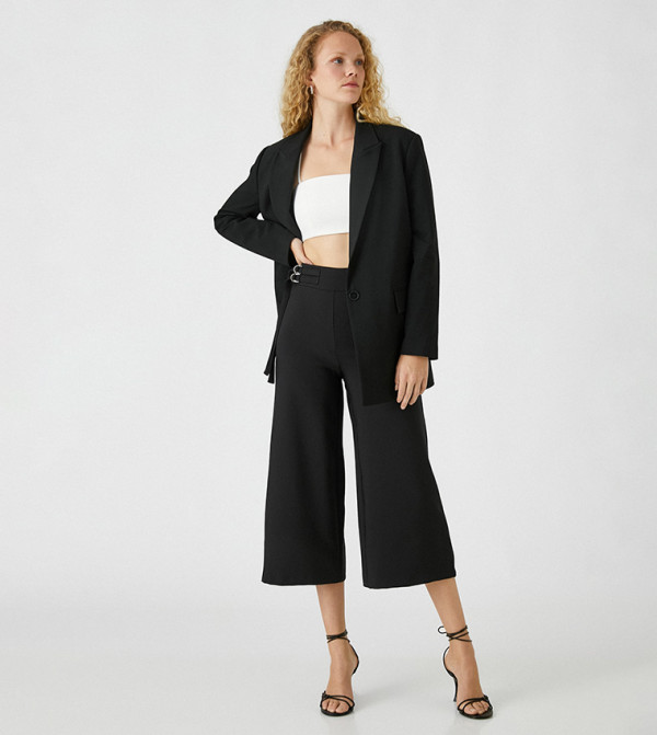 Solid Wide Leg Cropped Trousers