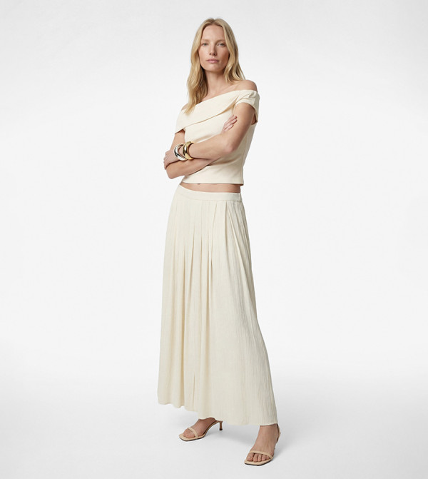 Textured Elastic Waist Maxi Skirt