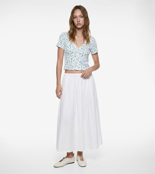Floral Printed V-Neck Crop T-Shirt
