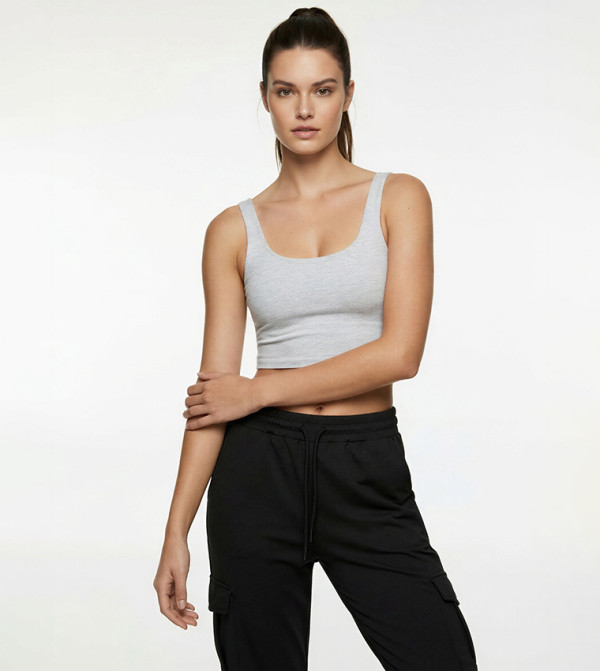 Solid Scoop Neck Tank Top