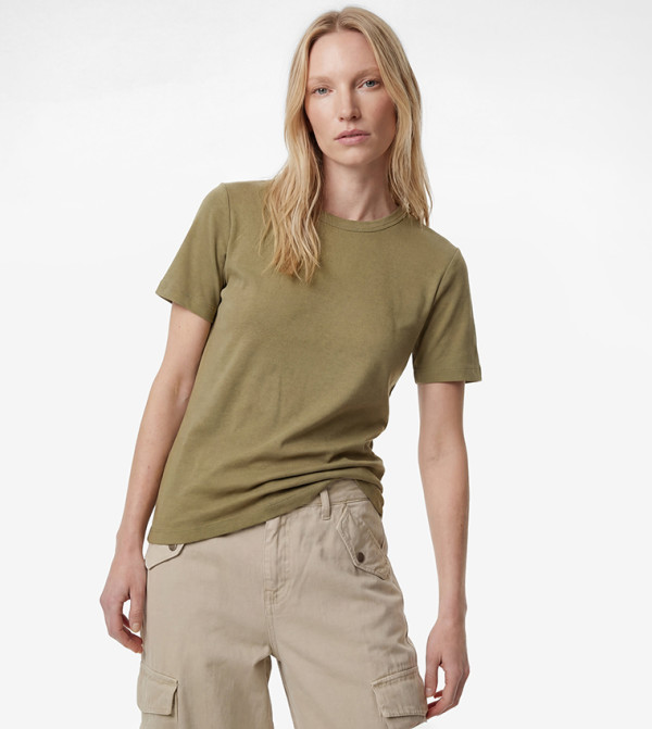 Solid Crew Neck Slim Fit T-Shirt