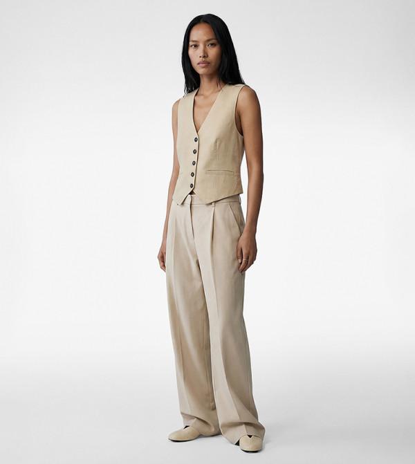 Solid V-Neck Waistcoat