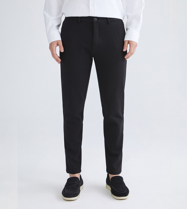 Solid Mid Rise Slim Fit Trousers