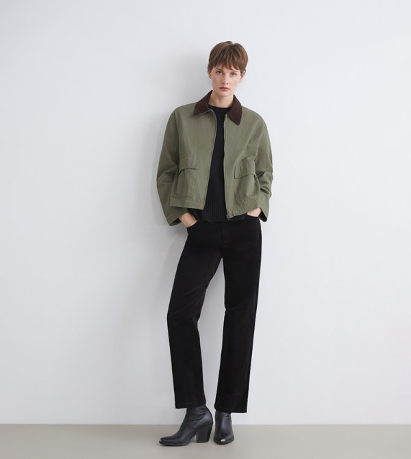 Contrast Collar Zip-Through Jacket