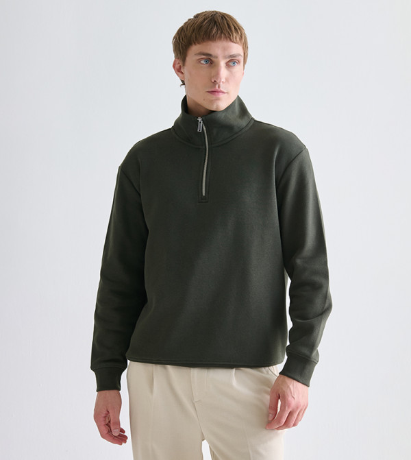 Half Zippered Long Sleeves Sweatshirt