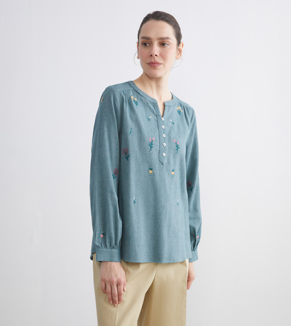 Floral Embroidered Crew Neck Top