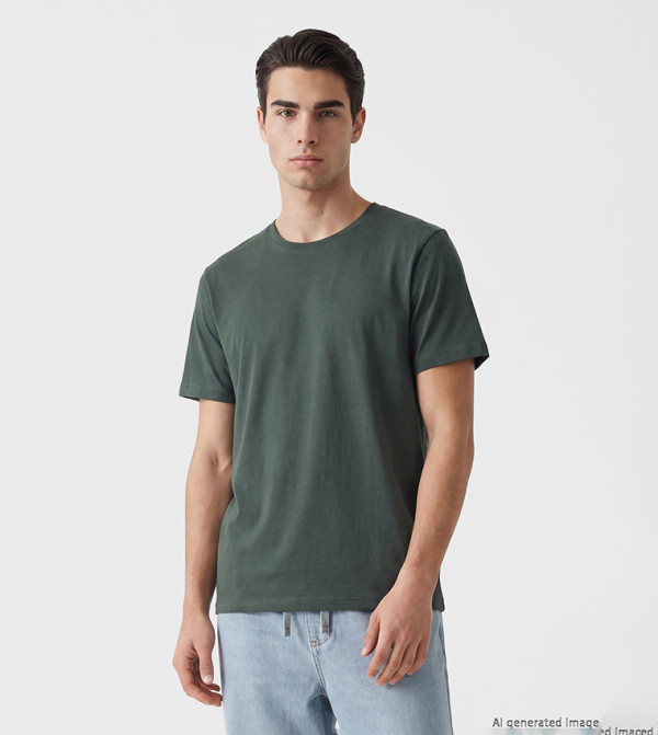 Solid Short Sleeves T-Shirt