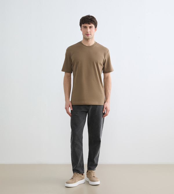 Solid Crew Neck T-Shirt