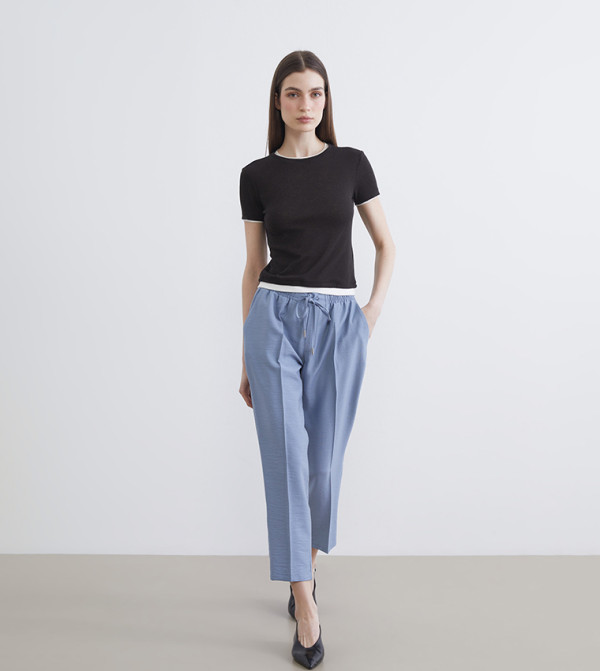 MODEST Elastic Waist Carrot Fit Trousers