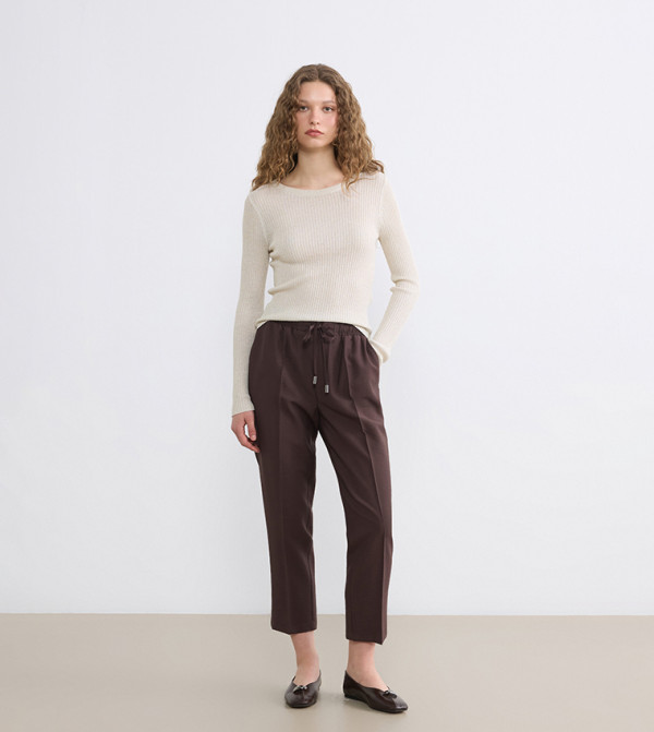 MODEST Elastic Waist Carrot Fit Trousers