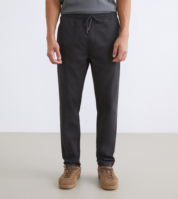 Mid Rise Slim Fit Trousers