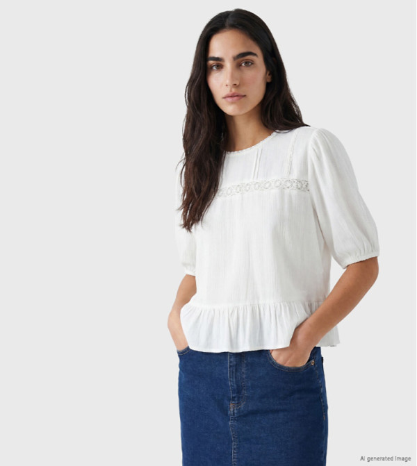 Embroidered Puff Sleeves Top