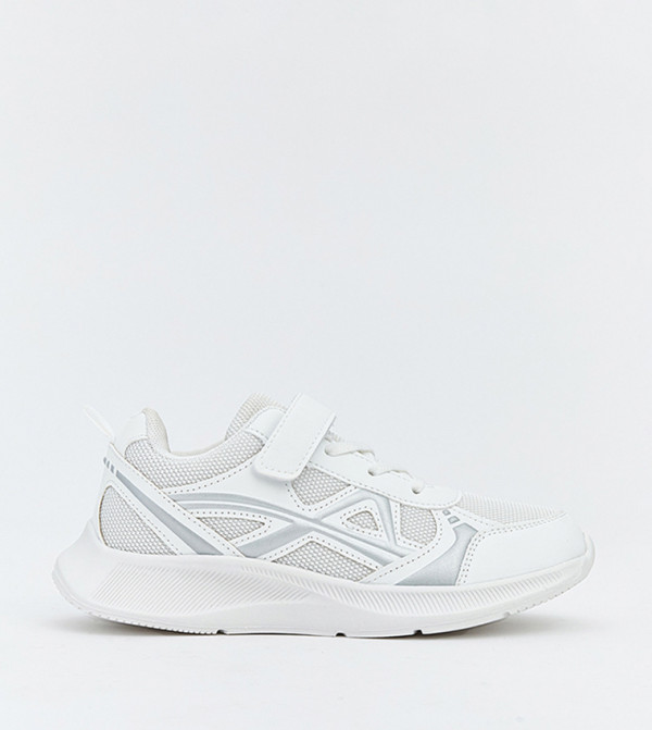 Round Toe Velcro Closure Sneakers