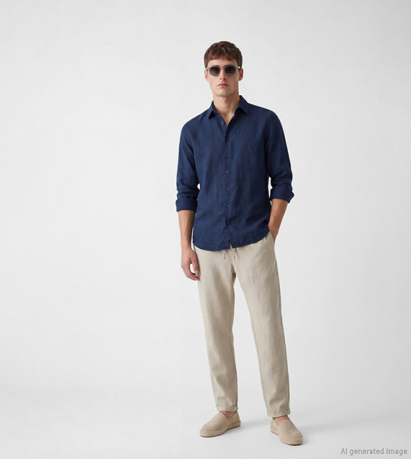 Solid Drawstring Waist Tapered Fit Trousers