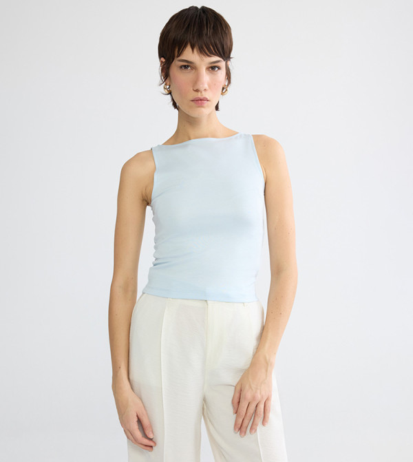 Ribbed Boat Neck Sleeveless Top