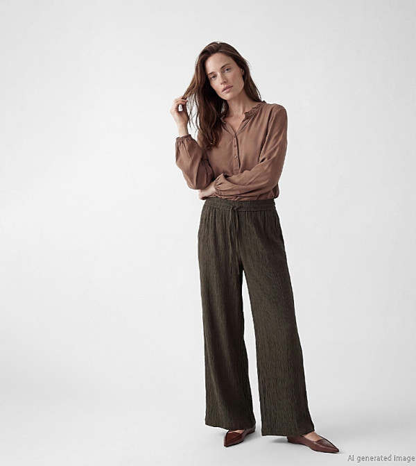 Textured Drawstring Waist Trousers
