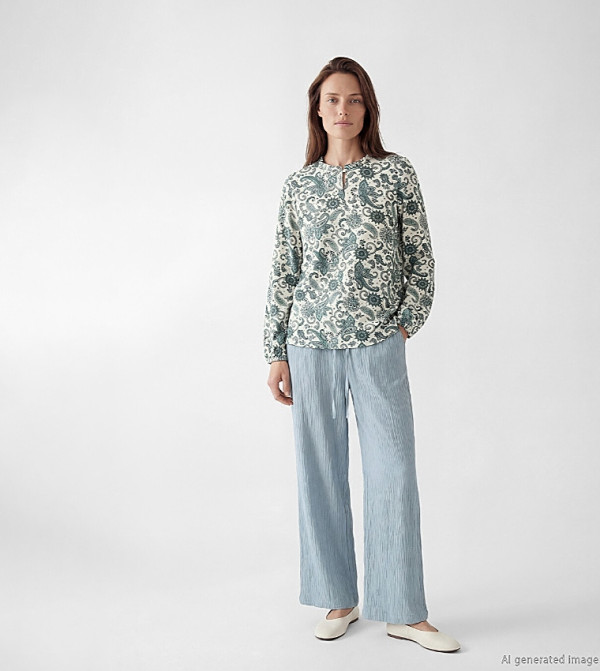 Textured Drawstring Waist Trousers