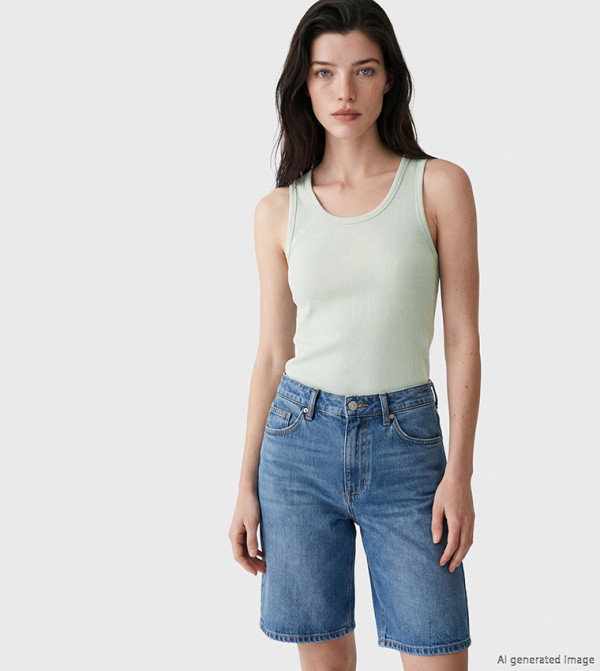 Ribbed Scoop Neck Tank Top