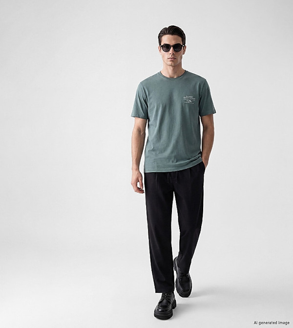 Solid Drawstring Waist Regular Fit Trousers