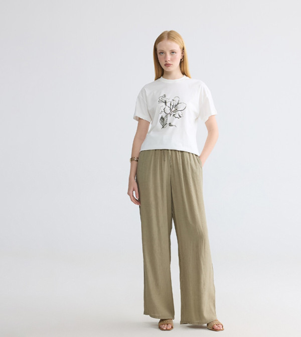 Textured Loose Fit Trousers