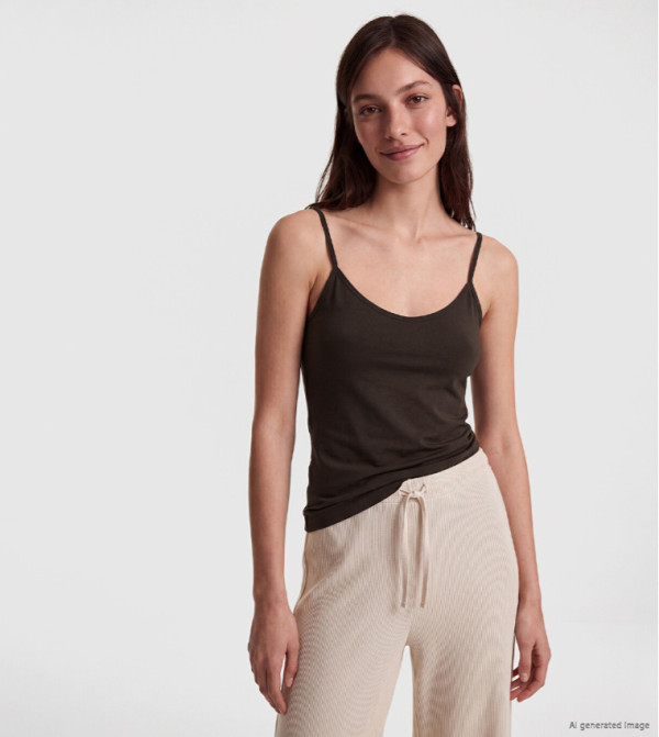 Solid Scoop Neck Camisole