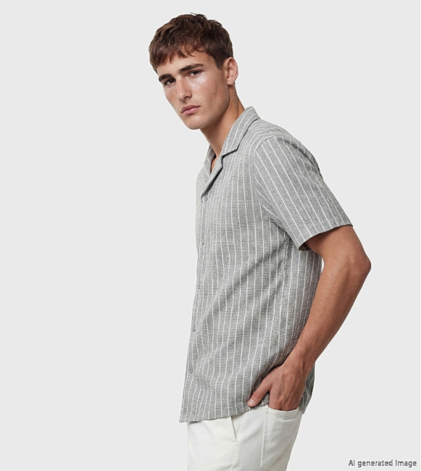 Striped Revere Collar Short Sleeves Shirt