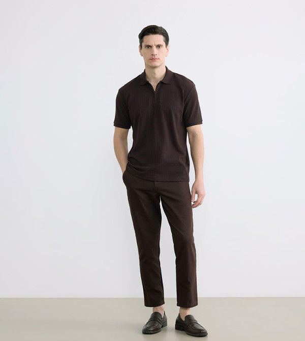 Solid Regular Fit Gabardine Pants