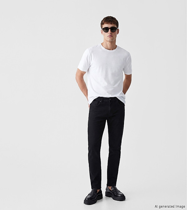 Washed Slim Fit Jeans